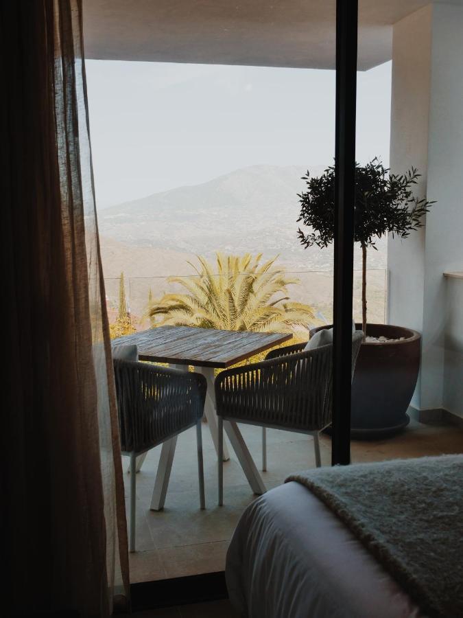 Surya Guest House Ojén Extérieur photo